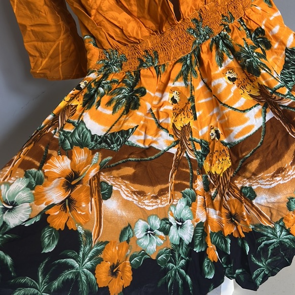 Tie front tropical burnt orange romper - Picture 4 of 8